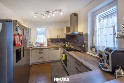 5-Zimmer-Haus kaufen in Gmunden – 170 m², € 535.000 – Bild 4 von 12