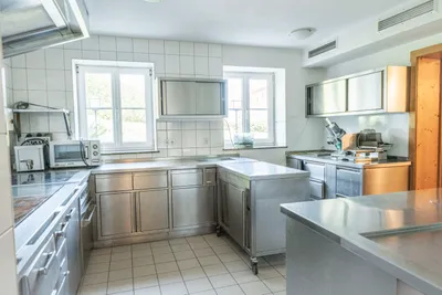 12-Zimmer-Gewerbeimmobilie kaufen in Vöcklabruck – 676 m², € 1.750.000 – Bild 20 von 54