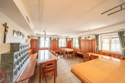 12-Zimmer-Gewerbeimmobilie kaufen in Vöcklabruck – 676 m², € 1.750.000 – Bild 15 von 54
