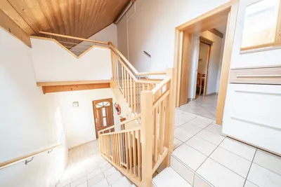 12-Zimmer-Gewerbeimmobilie kaufen in Vöcklabruck – 676 m², € 1.750.000 – Bild 45 von 54