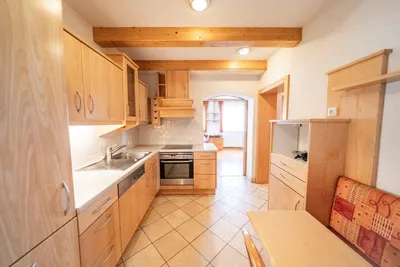 12-Zimmer-Gewerbeimmobilie kaufen in Vöcklabruck – 676 m², € 1.750.000 – Bild 46 von 54