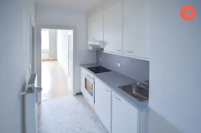 1-Zimmer-Wohnung mieten in Linz – 33 m², € 524 – Bild 3 von 4