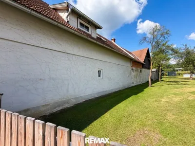 8-Zimmer-Haus kaufen in Neunkirchen – 250 m², € 349.000 – Bild 5 von 53