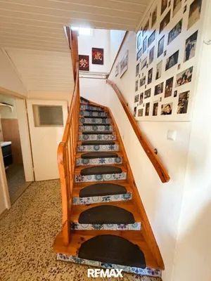 8-Zimmer-Haus kaufen in Neunkirchen – 250 m², € 349.000 – Bild 16 von 53