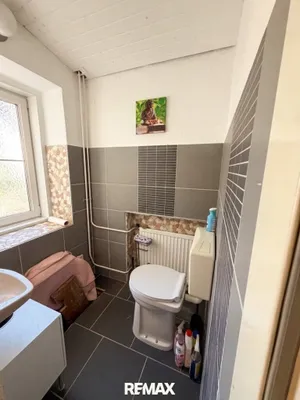 8-Zimmer-Haus kaufen in Neunkirchen – 250 m², € 349.000 – Bild 14 von 53