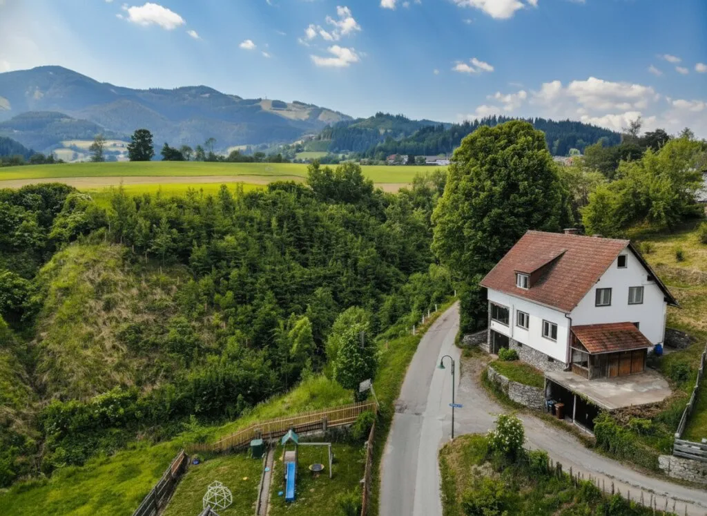 Einfamilienhaus mit Garagen & traumhaftem Ausblick in Oberaich – pohled 3