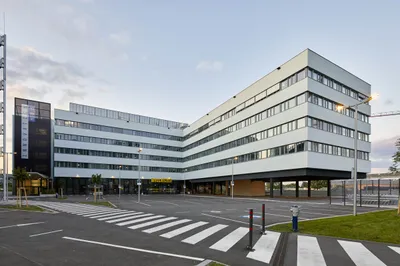 Gewerbeimmobilie mieten in Wien – 2 797 m², € 57.059 – Bild 1 von 6