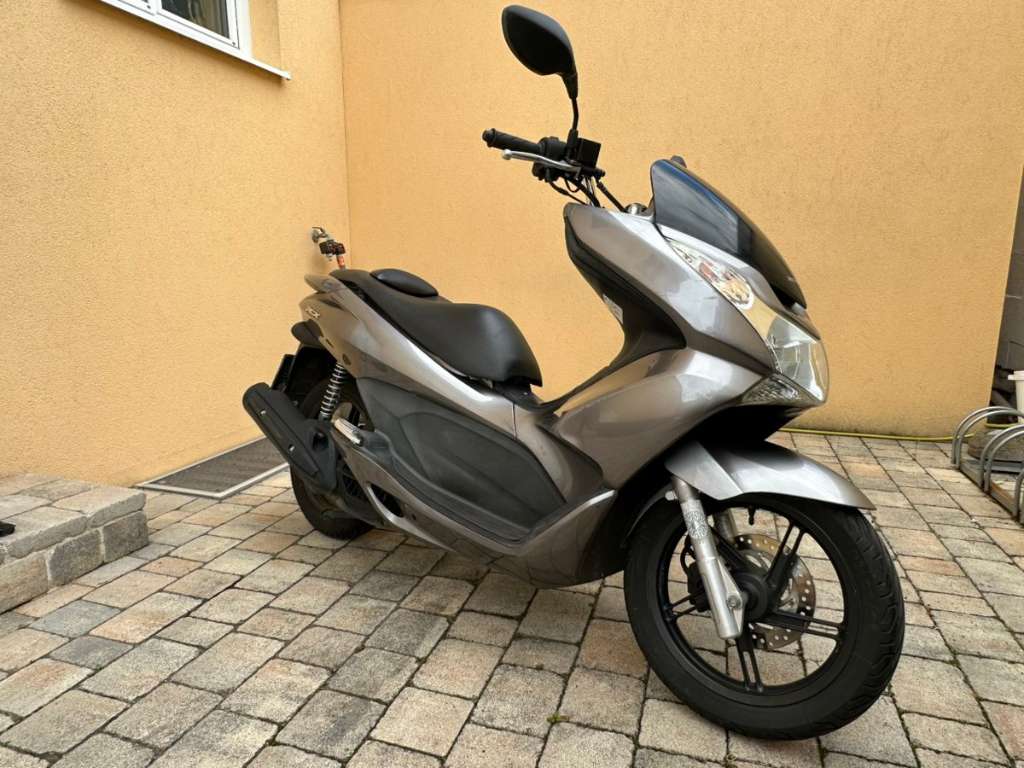 Honda PCX 125 Typ JF28 Moped / Mofa - willhaben