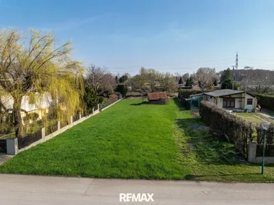 Grundstück kaufen in Eisenstadt - Umgebung – 1 000 m², € 199.900