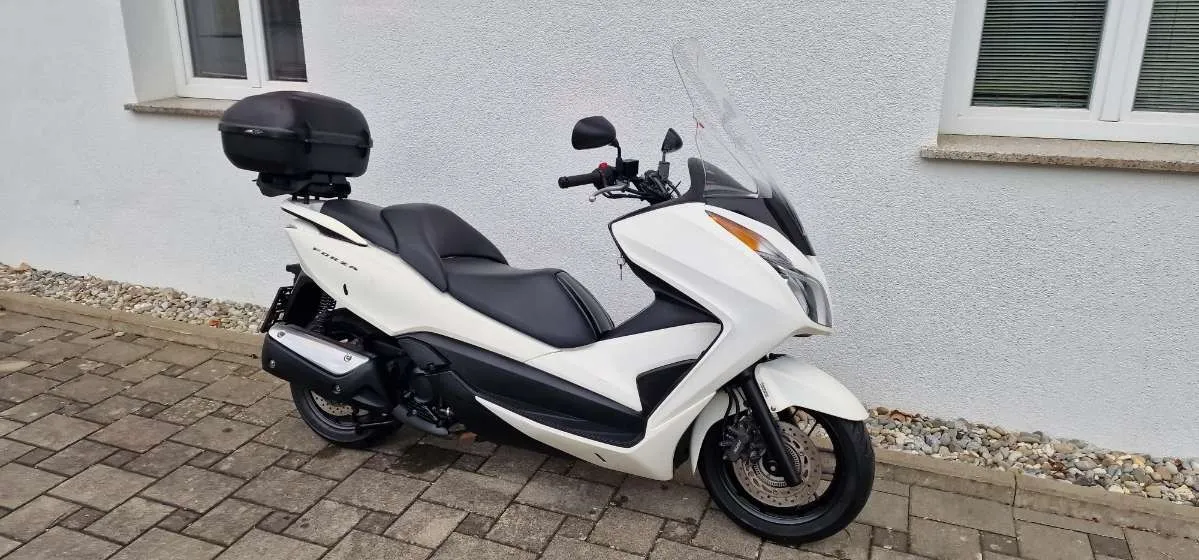 Honda Forza