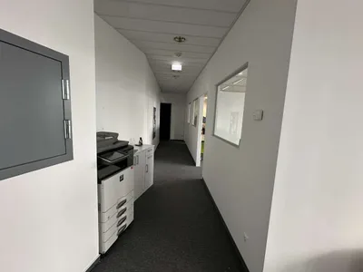 Gewerbeimmobilie mieten in Wien – 232 m², € 15 – Bild 2 von 10