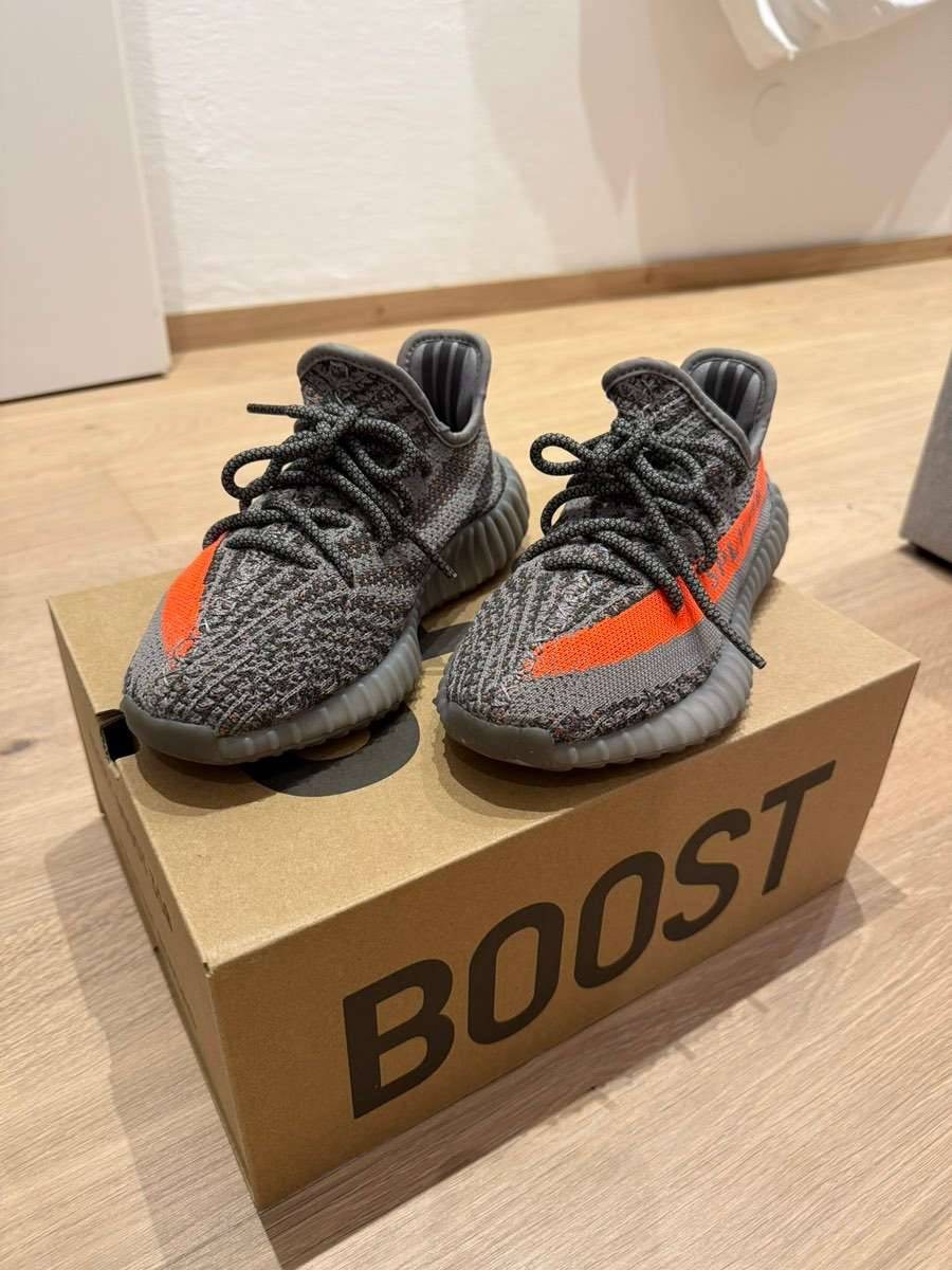 YEEZY Boost 350 Schuhe Sneaker grau