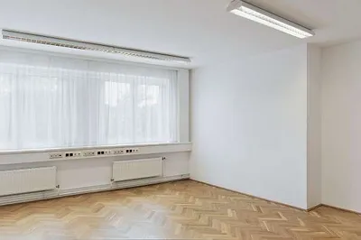 1-Zimmer-Gewerbeimmobilie mieten in Mödling – 38 m², € 585 – Bild 5 von 5