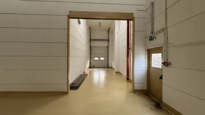 Gewerbeimmobilie kaufen in Sankt Pölten – 3 057 m², € 2.800.000 – Bild 8 von 19