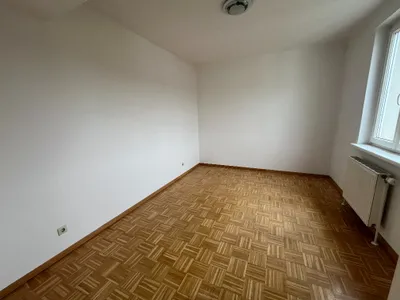2-Zimmer-Wohnung mieten in Leoben – 42 m², € 368 – Bild 2 von 4
