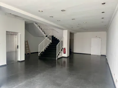 Gewerbeimmobilie mieten in Wien – 840 m², € 9 – Bild 2 von 7