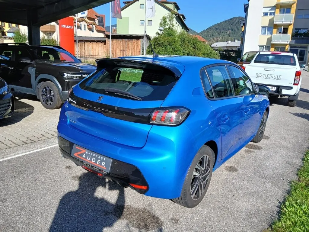 Peugeot 208 2019 photo 3