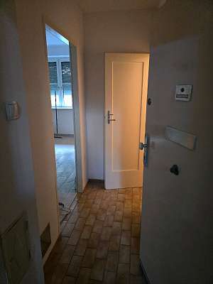 Top Lage U1 Südtiroler Platz - 1-Zimmer Wohnung, sofort beziehbar – Bild 2