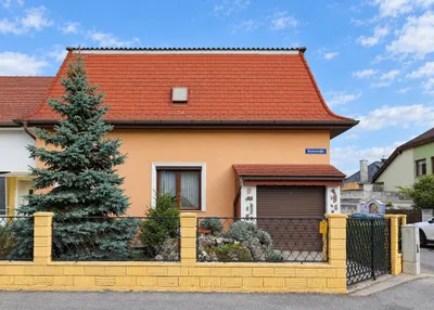 Haus kaufen in Bruck an der Leitha – 114 m², € 239.000