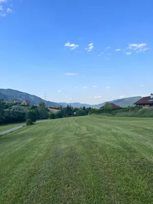 Grundstück kaufen in Leoben – 4 930 m², € 105