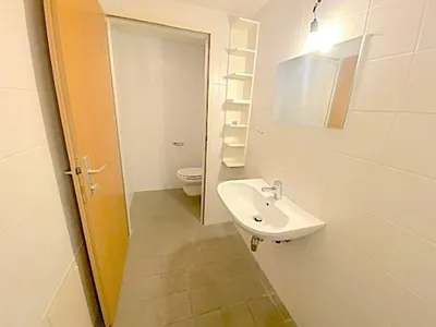 2-Zimmer-Gewerbeimmobilie mieten in Wien – 137,71 m², € 1.295 – Bild 11 von 25