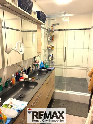 9-Zimmer-Gewerbeimmobilie kaufen in Baden – 240 m², € 599.000 – Bild 10 von 26