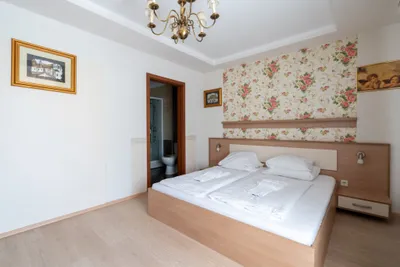 Gewerbeimmobilie kaufen in Bruck an der Leitha – 586 m², € 1.790.000 – Bild 3 von 8