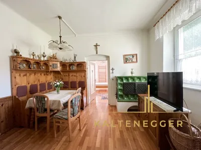 4-Zimmer-Haus kaufen in Neunkirchen – 200 m², € 319.000 – Bild 5 von 12