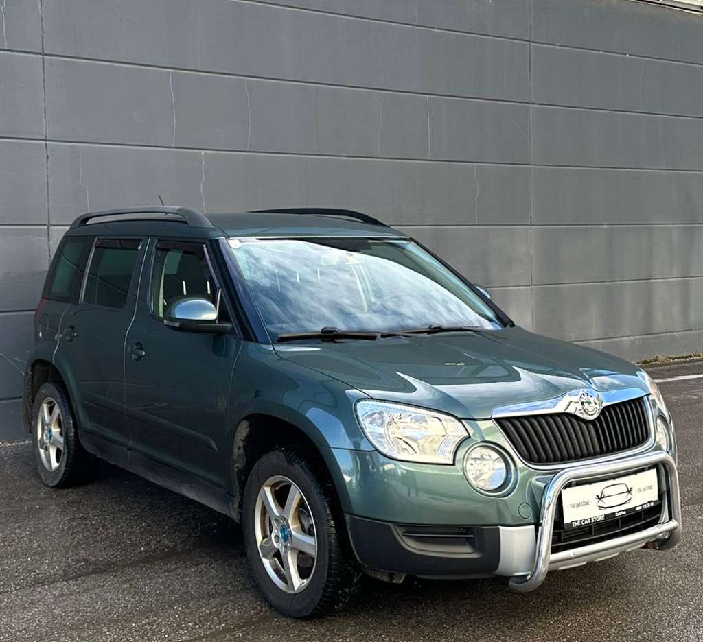 Skoda Yeti 4x4 Twenty Active 2,0 TDI CR DPF *FINANZIERUNG* SUV / Geländewagen