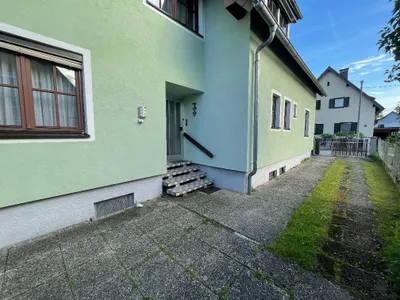 8-Zimmer-Haus kaufen in Vöcklabruck – 200 m², € 399.999 – Bild 6 von 23