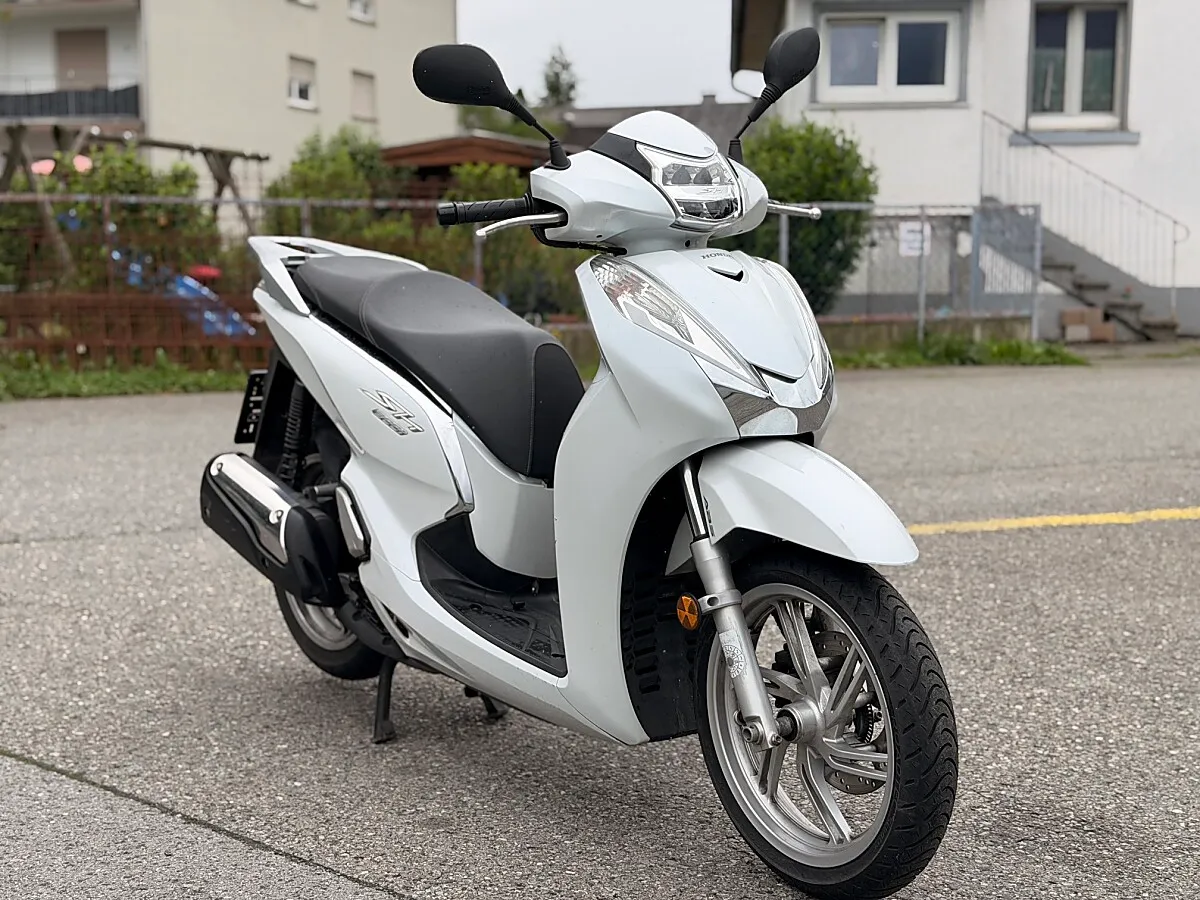 Honda SH