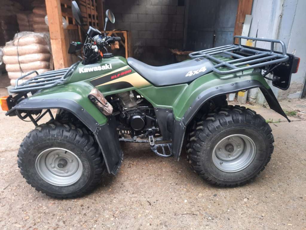 Kawasaki klf 300 allrad Quad