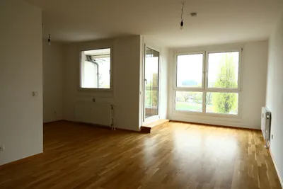 Wohnpark Kornhäusel - Drei Zimmer Maisonette Wohnung mit Loggia – Bild 3