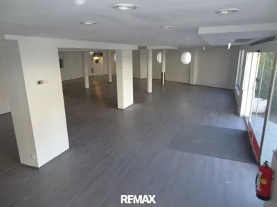 Gewerbeimmobilie mieten in Innsbruck-Land – 405 m², € 4.620 – Bild 2 von 3