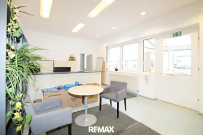 Immobilie mieten in Wels – 629 m², € 3.960 – Bild 3 von 24