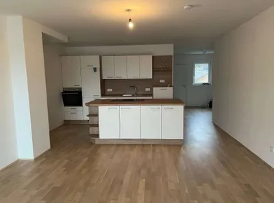 4-Zimmer-Wohnung mieten in Salzburg-Umgebung – 98 m², € 1.800