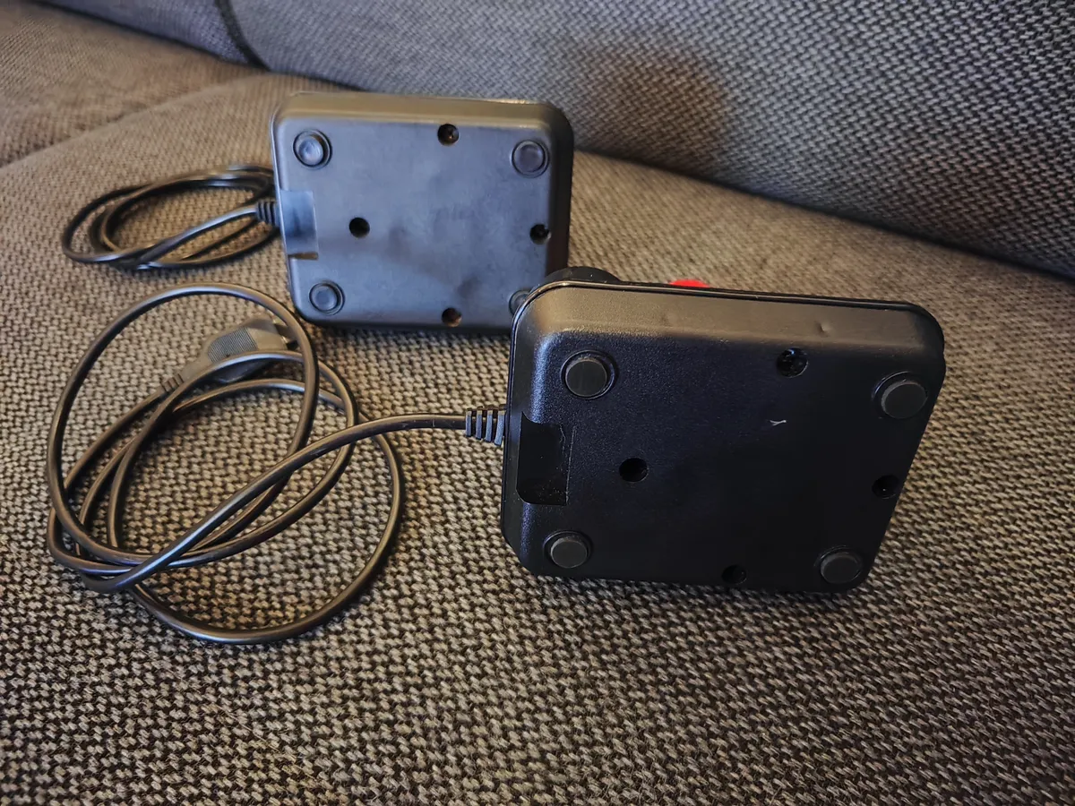 2x Micro Blaster Joystick für Commodore , Amiga , Atari und Schneider ...