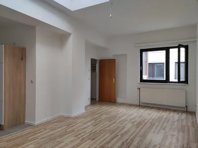 1-Zimmer-Wohnung mieten in Baden – 43 m², € 611 – Bild 2 von 6