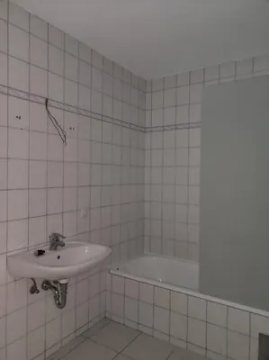 1-Zimmer-Wohnung mieten in Baden – 43 m², € 611 – Bild 5 von 6