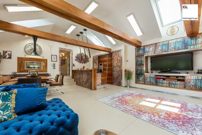 6-Zimmer-Immobilie kaufen in Vöcklabruck – 440 m², € 1.675.000 – Bild 3 von 16