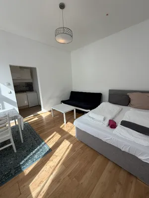Gemütliches, möbliertes Apartment in 1150 Wien - sonnig, ruhig & sofort bezugsfertig – Bild 2