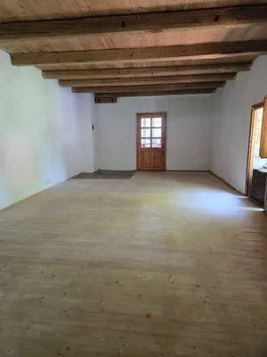 5-Zimmer-Immobilie mieten in Neusiedl am See – 200 m², € 400 – Bild 2 von 15