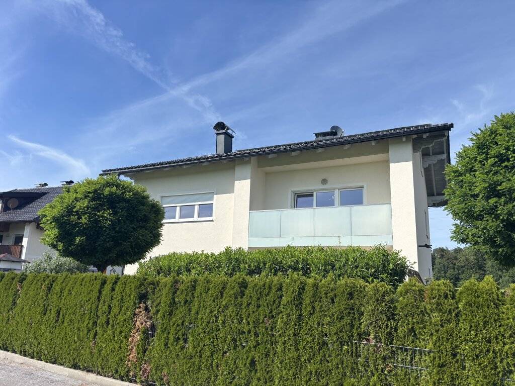 SEHR GEPFLEGTES ZWEIFAMILIENHAUS IN ANTHERING BEI SALZBURG SOFORT ZU BEZIEHEN! - Ansicht 3