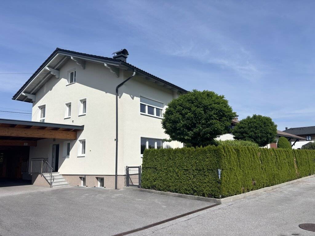 SEHR GEPFLEGTES ZWEIFAMILIENHAUS IN ANTHERING BEI SALZBURG SOFORT ZU BEZIEHEN!, Acharting