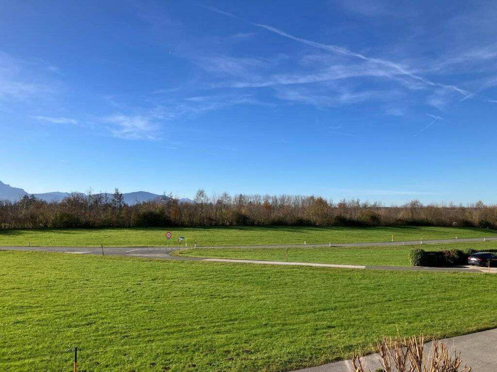 SEHR GEPFLEGTES ZWEIFAMILIENHAUS IN ANTHERING BEI SALZBURG SOFORT ZU BEZIEHEN! - Ansicht 2