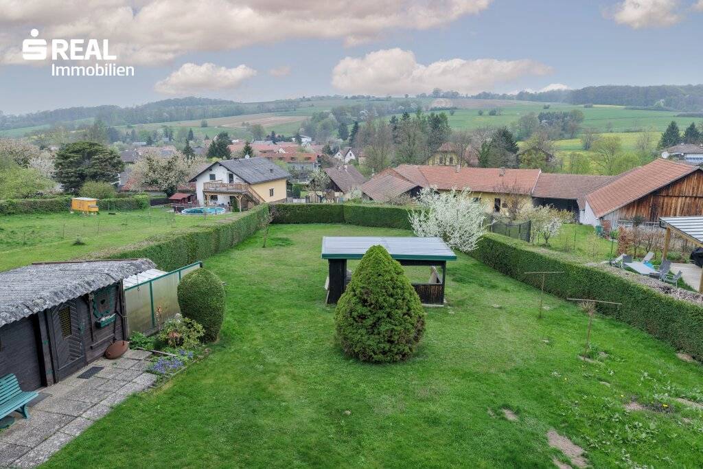 Einfamilienhaus mit traumhaftem Weitblick und großem Garten - Ansicht 3