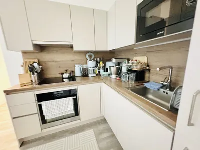 AB SOFORT BEZIEHBAR! Tolle 1,5 Zimmerwohnung + Balkon! Top Lage - sehr nahe dem Hauptbahnhof & Belvedere! Ubahn Nähe! – Bild 2