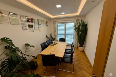 Gewerbeimmobilie mieten in Vöcklabruck – 77 m², € 7.200 – Bild 13 von 17