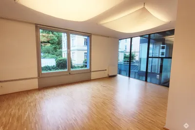 Gewerbeimmobilie mieten in Salzburg Stadt – 135 m², € 2.362 – Bild 2 von 5