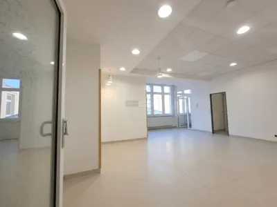 5-Zimmer-Gewerbeimmobilie mieten in Wien – 350 m², € 4.437 – Bild 5 von 9